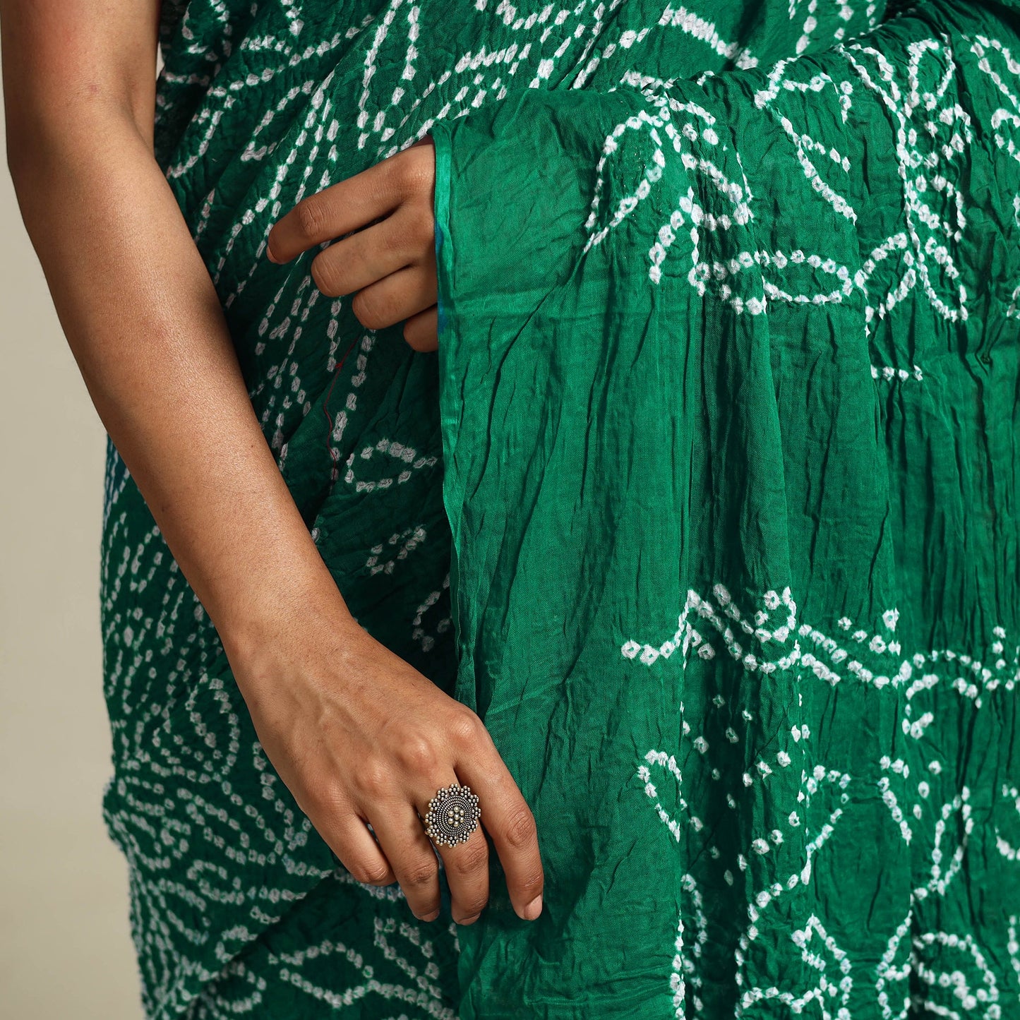 Green - kutch tie-dye cotton bandhani saree 18 - handcrafted