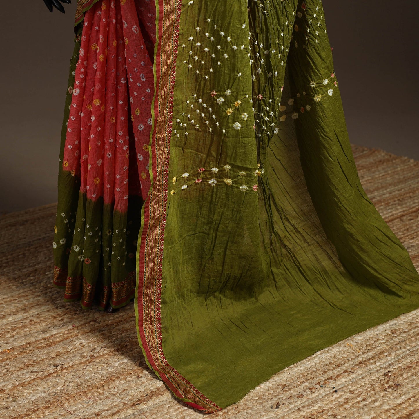 Kutch tie-dye cotton bandhani saree with blouse piece 08