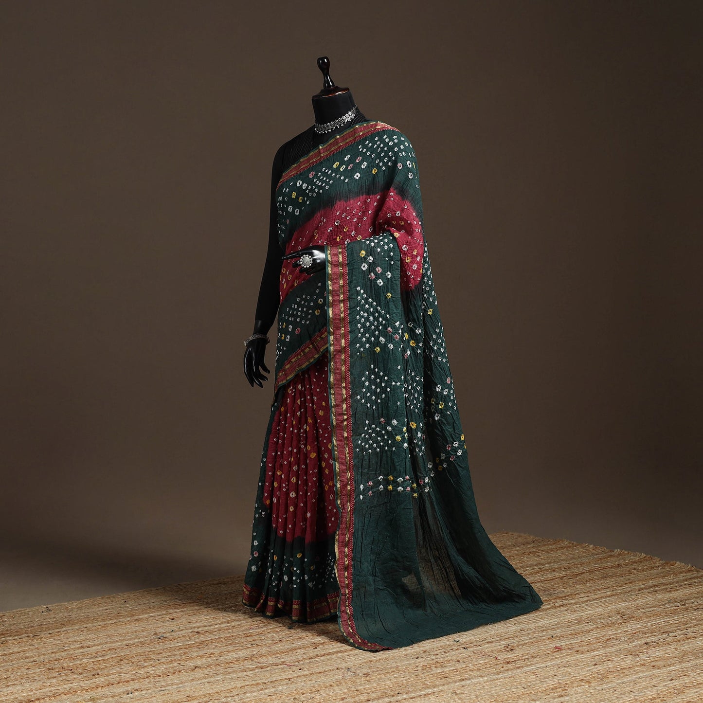 Kutch tie-dye cotton bandhani saree with blouse piece 09