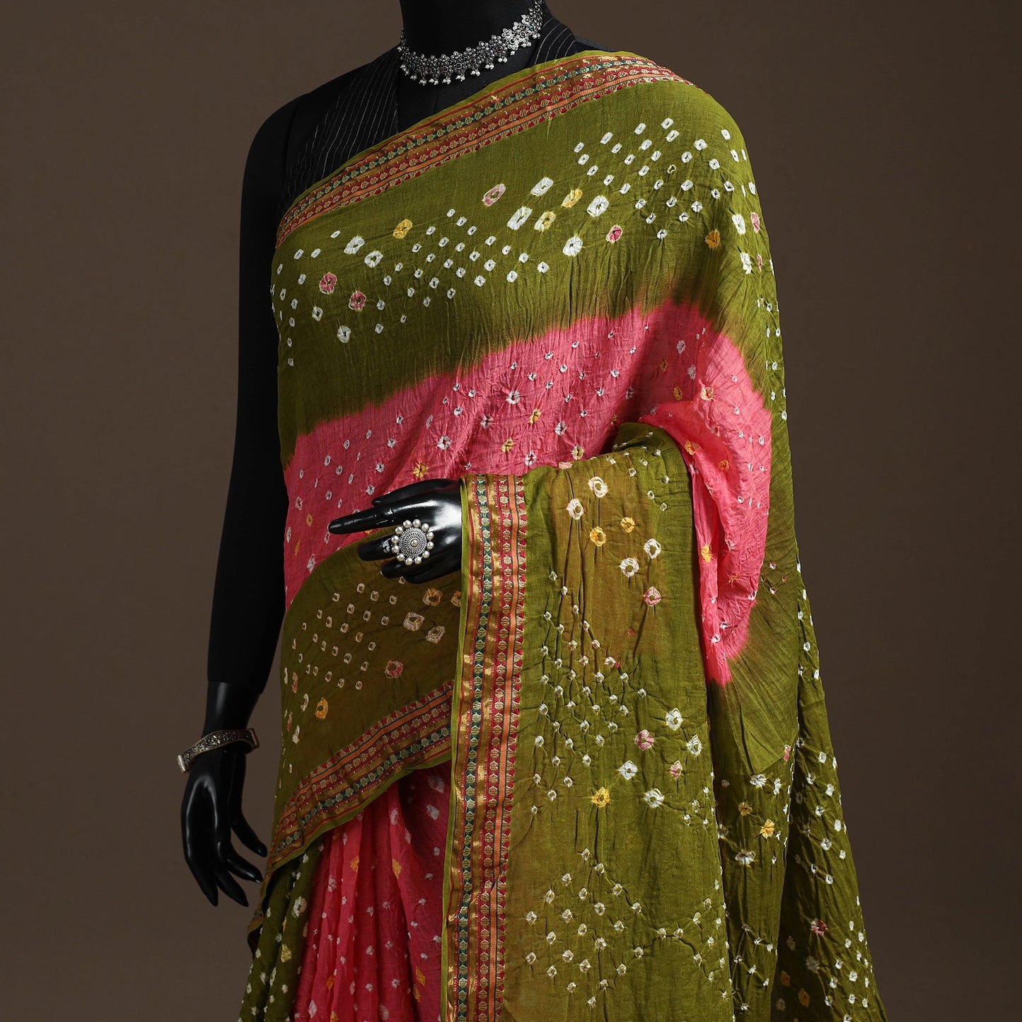 Kutch tie-dye cotton bandhani saree with blouse piece 10