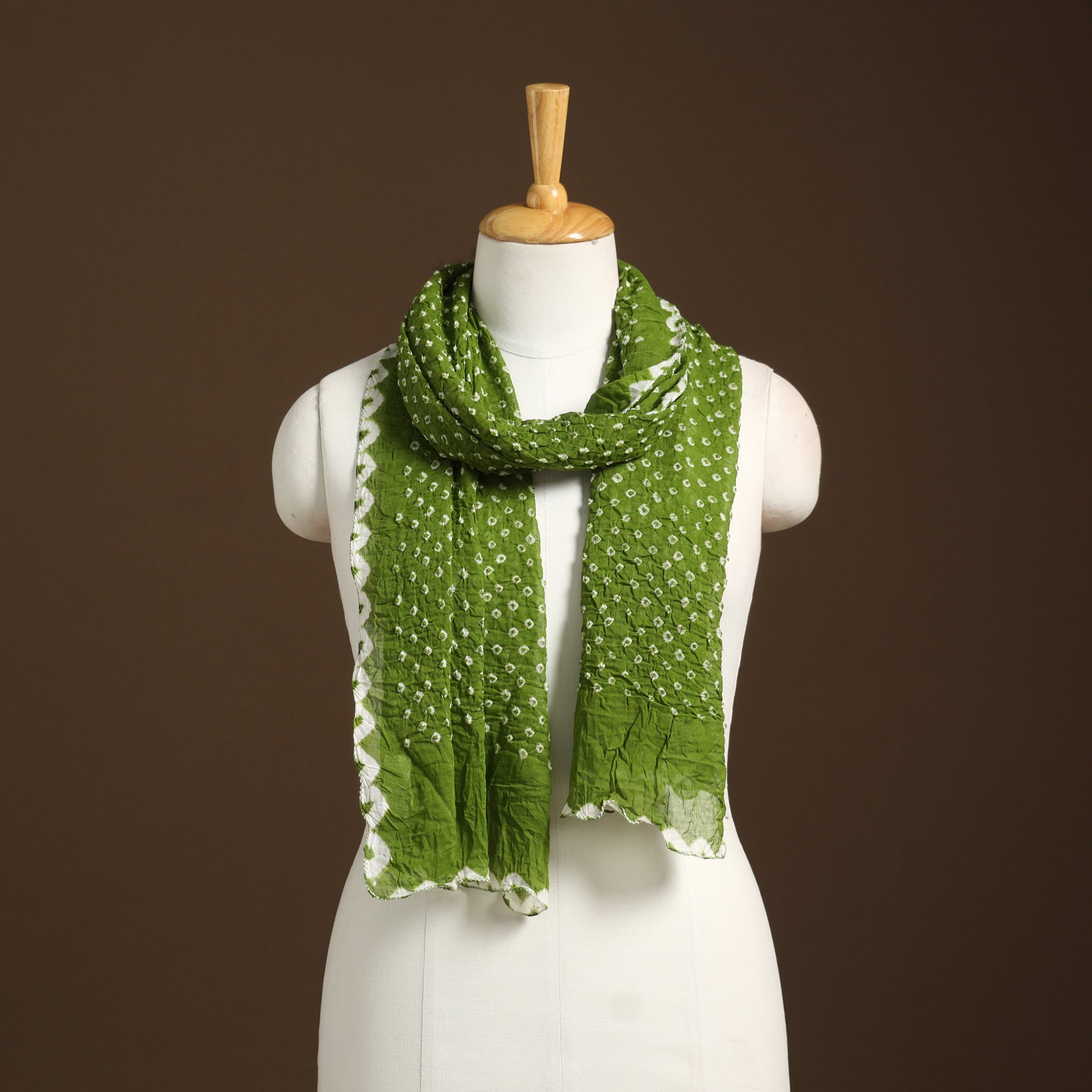 Green - Kutch Handwoven Bagida Merino Wool Tie-Dye Bandhani Stole 32