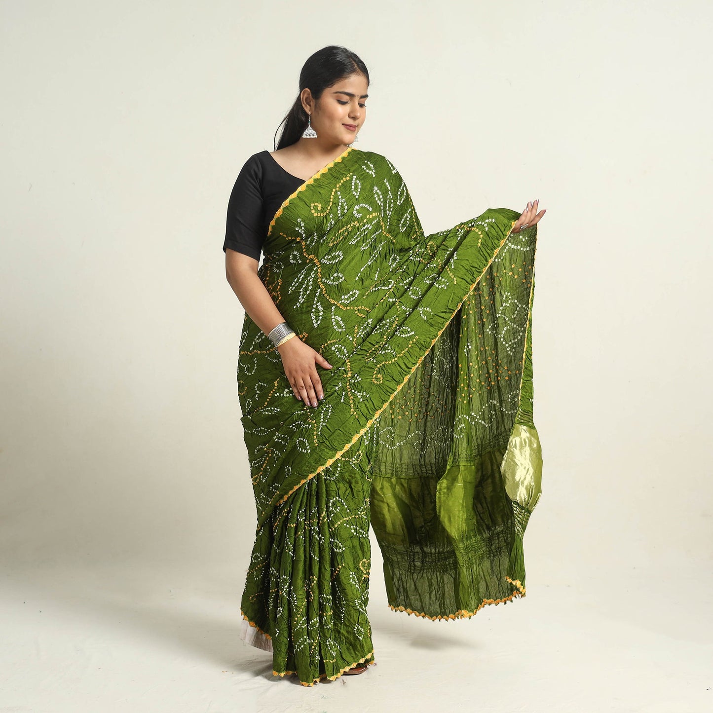 Green Kutch Tie-Dye Bandhani Saree 