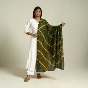 Green - kutch tie-dye mul cotton bandhani dupatta 04