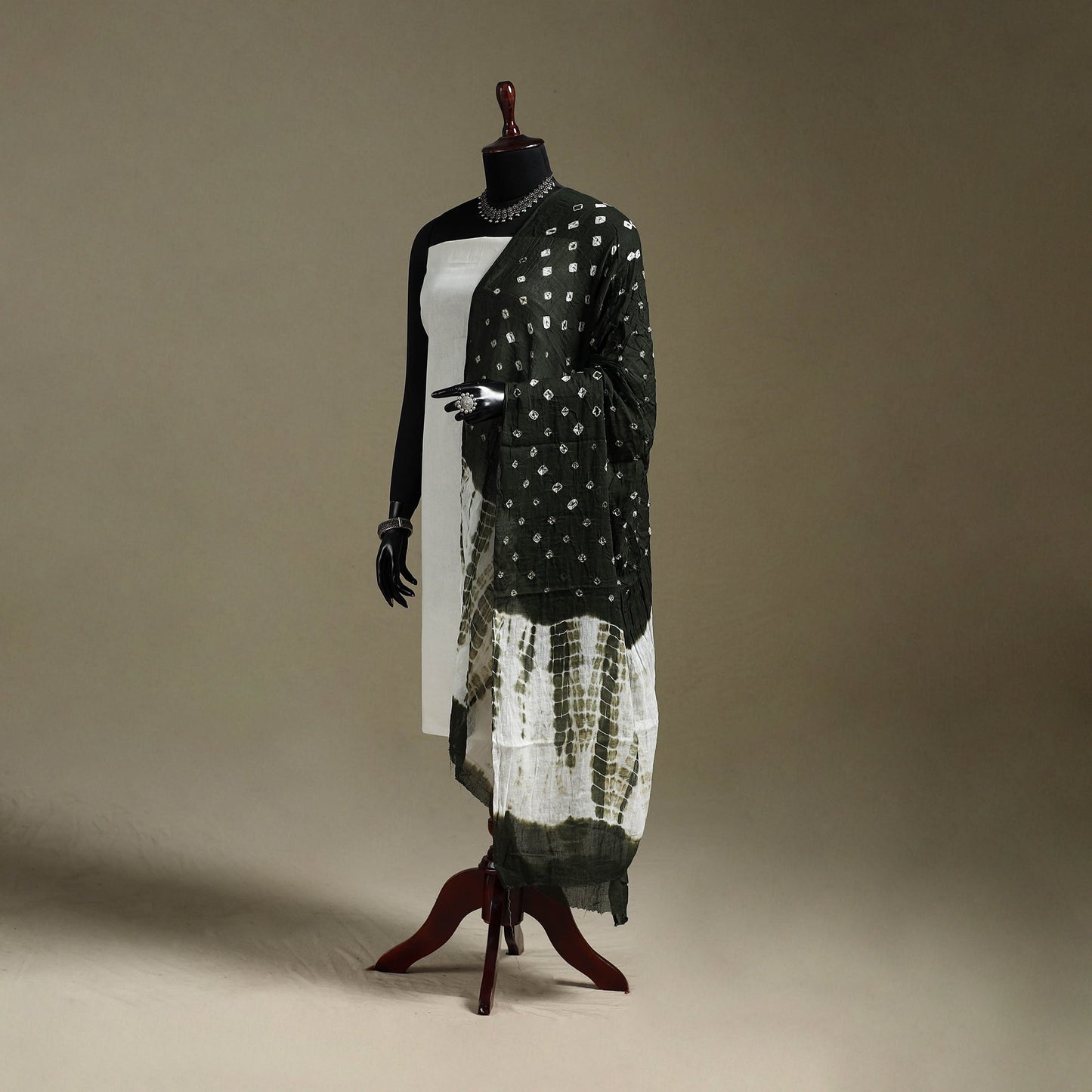 Kutch tie-dye mul cotton shibori bandhani dupatta 27