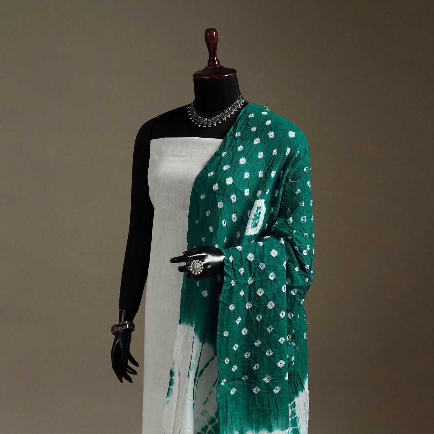 Kutch tie-dye mul cotton shibori bandhani dupatta 38