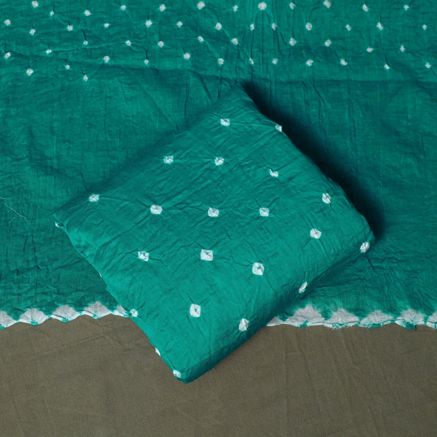 Kutch tie-dye satin cotton bandhani 3pc unstitched dress