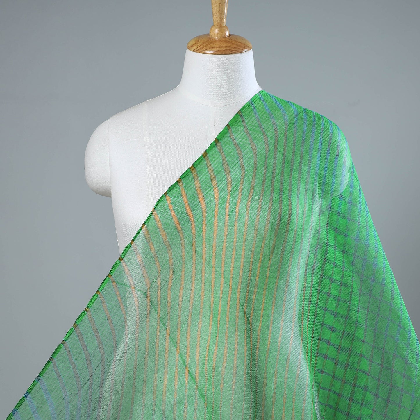 Buy Leheriya Tie-Dye Kota Doria Cotton Fabric Online at iTokri.com