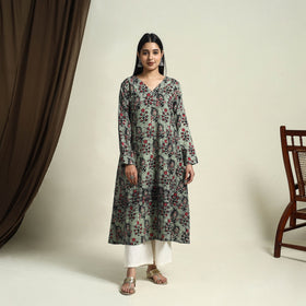  Green A-Line Batik Print Cotton Kurta for Women
