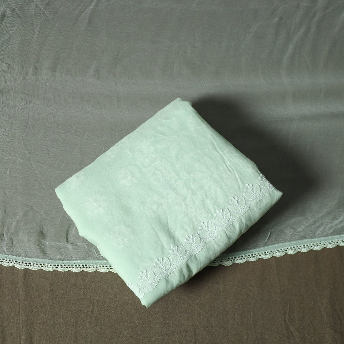 Green - lucknowi hand embroidered cotton chikankari 3pc