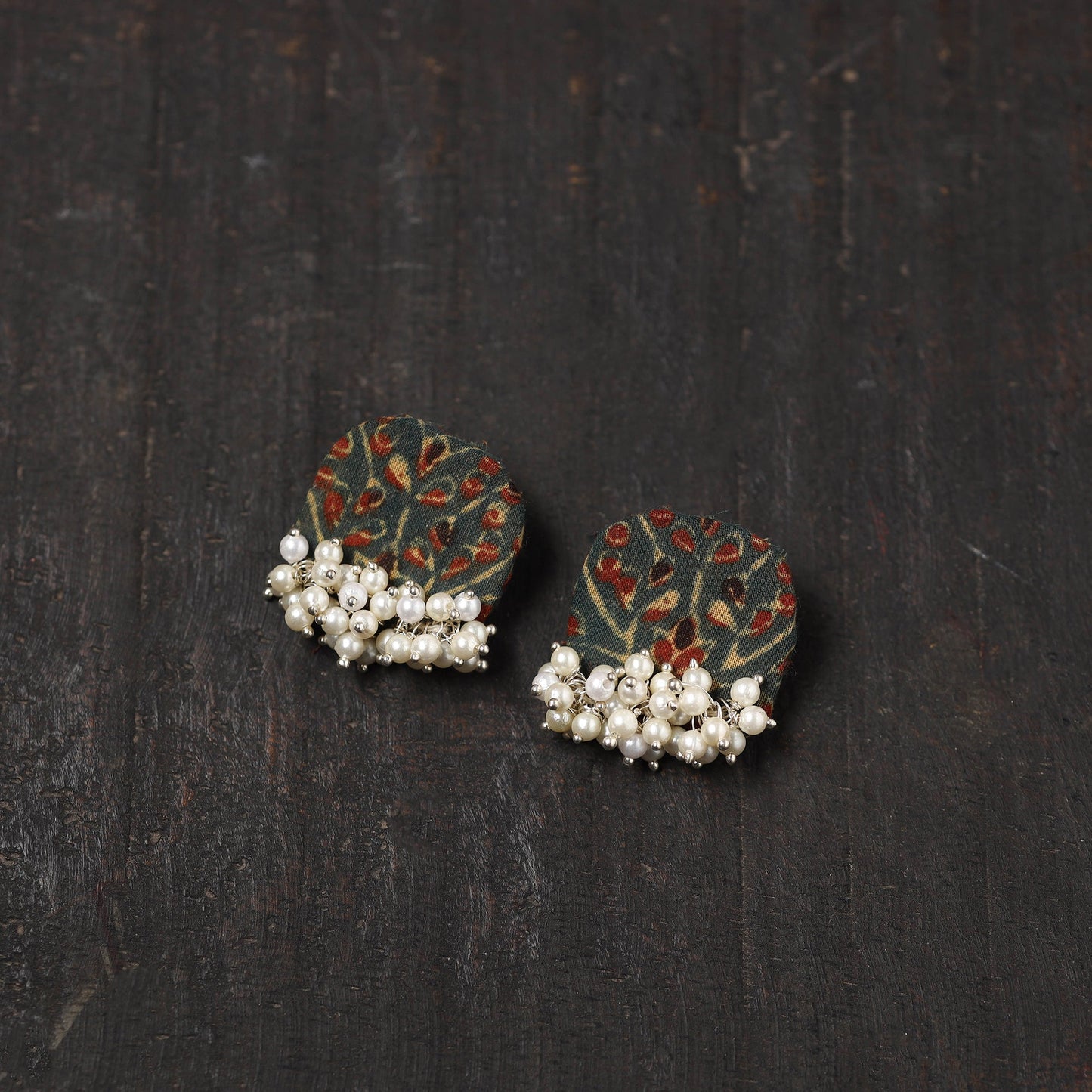 Buy Maahi Fabart Handmade Pearl Earrings