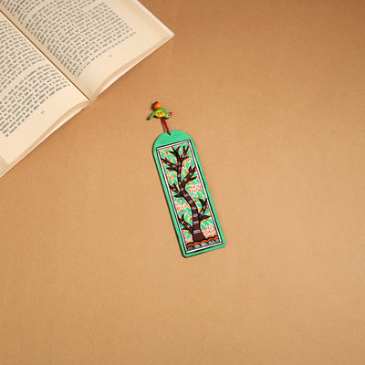 Green - madhubani handpainted wooden bookmark 09