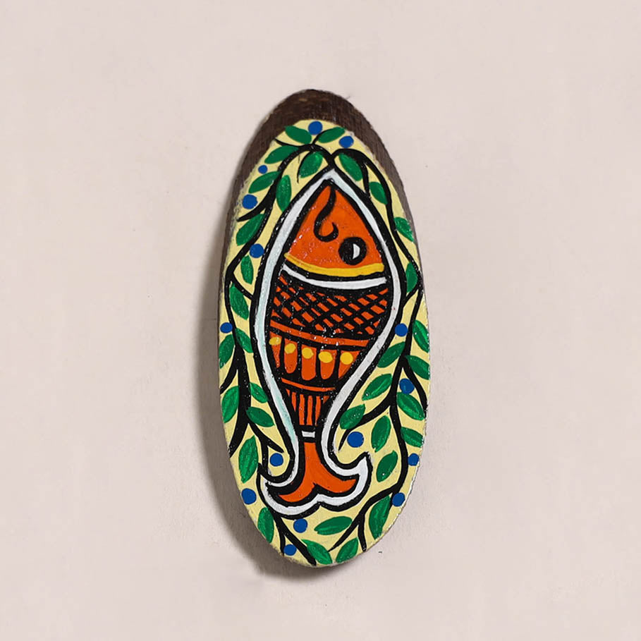 Madhubani handpainted wooden fridge magnet 18 - handcrafted