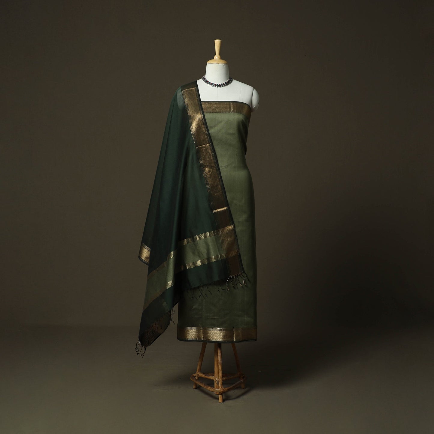 Maheshwari silk handloom 2pc unstitched dress material