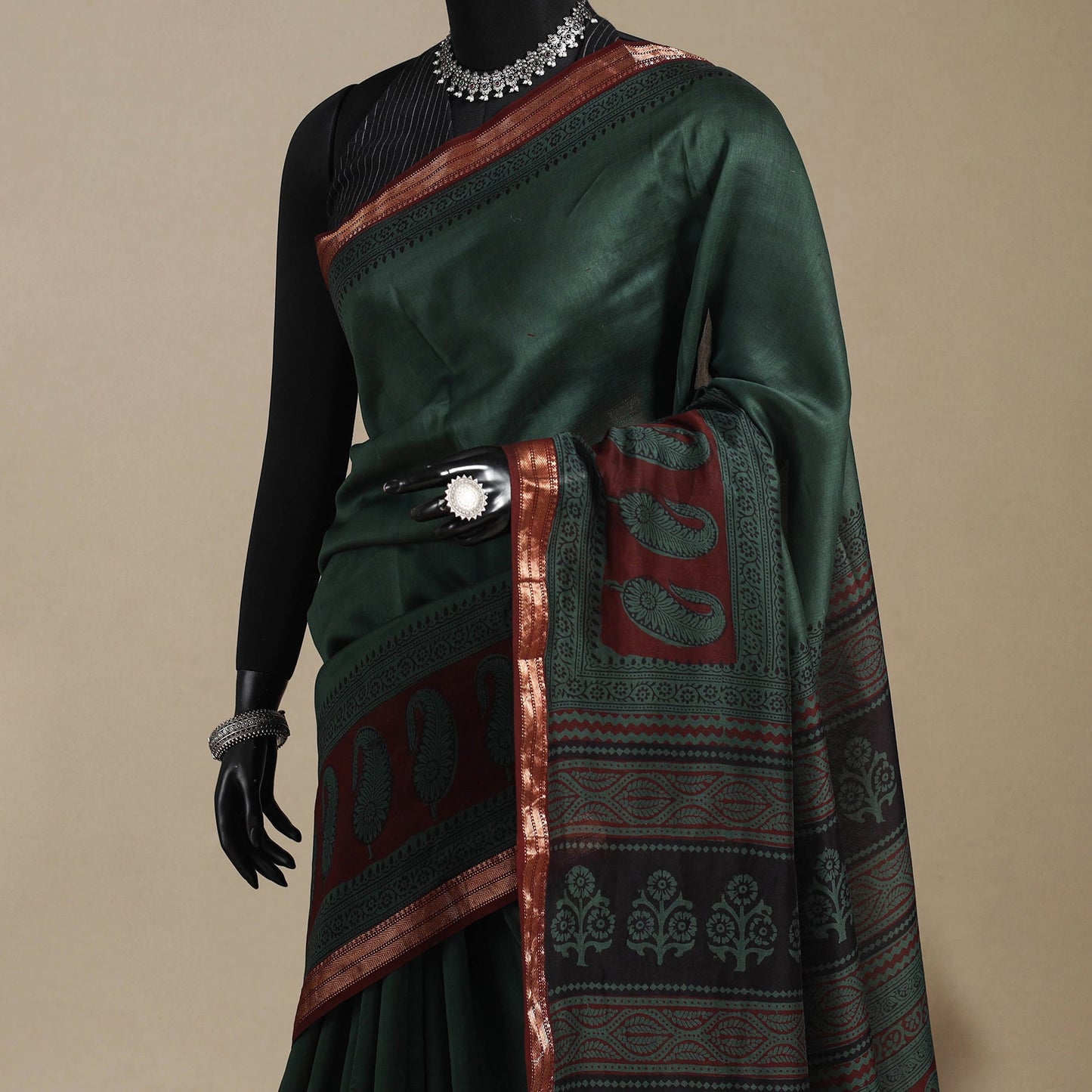 Green - maheshwari silk natural dyed bagh saree with zari