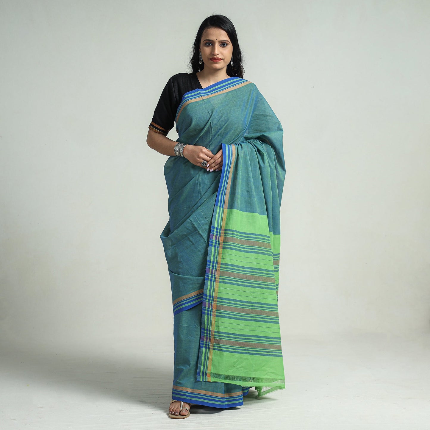 Green - Mangalagiri Godavari Muttulu Stripe Handloom Cotton Saree