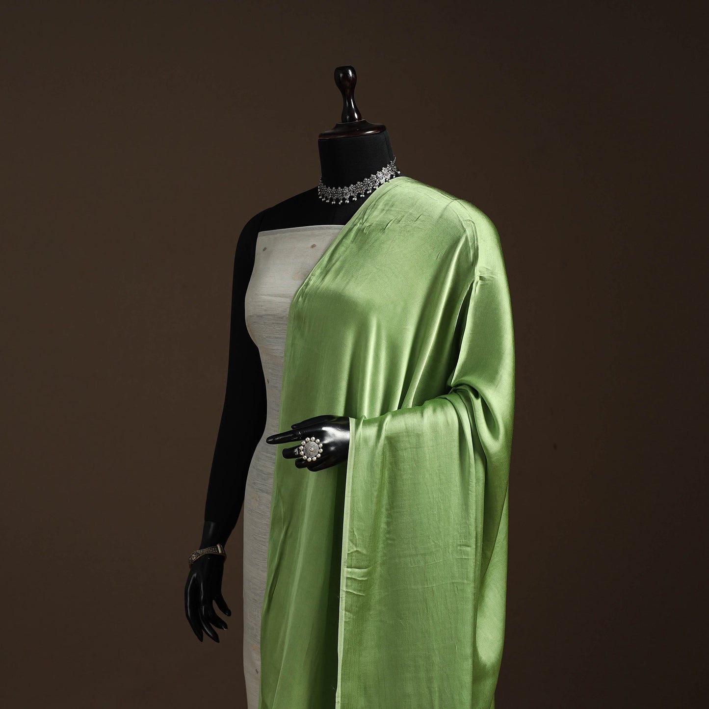 Modal silk natural dyed plain dupatta with lagdi patta 10