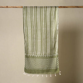  Green Mul Cotton Hand Batik Print Stole with Tassels
