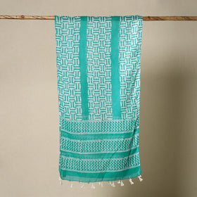 Buy Green Mul Cotton Hand Batik Print Stole with Tassels