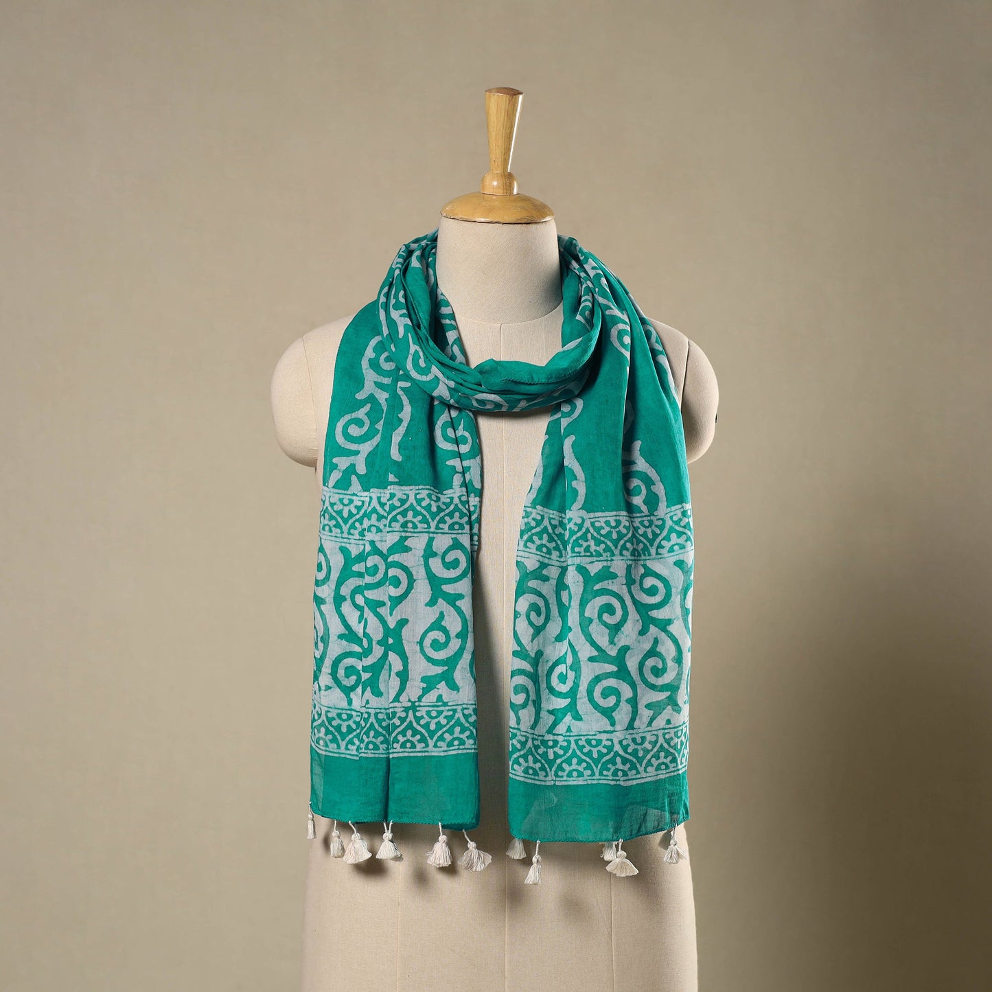 Buy Green Mul Cotton Hand Batik Print Stole with Tassels