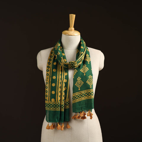 Mul cotton kutch hand batik stole with tassels 06