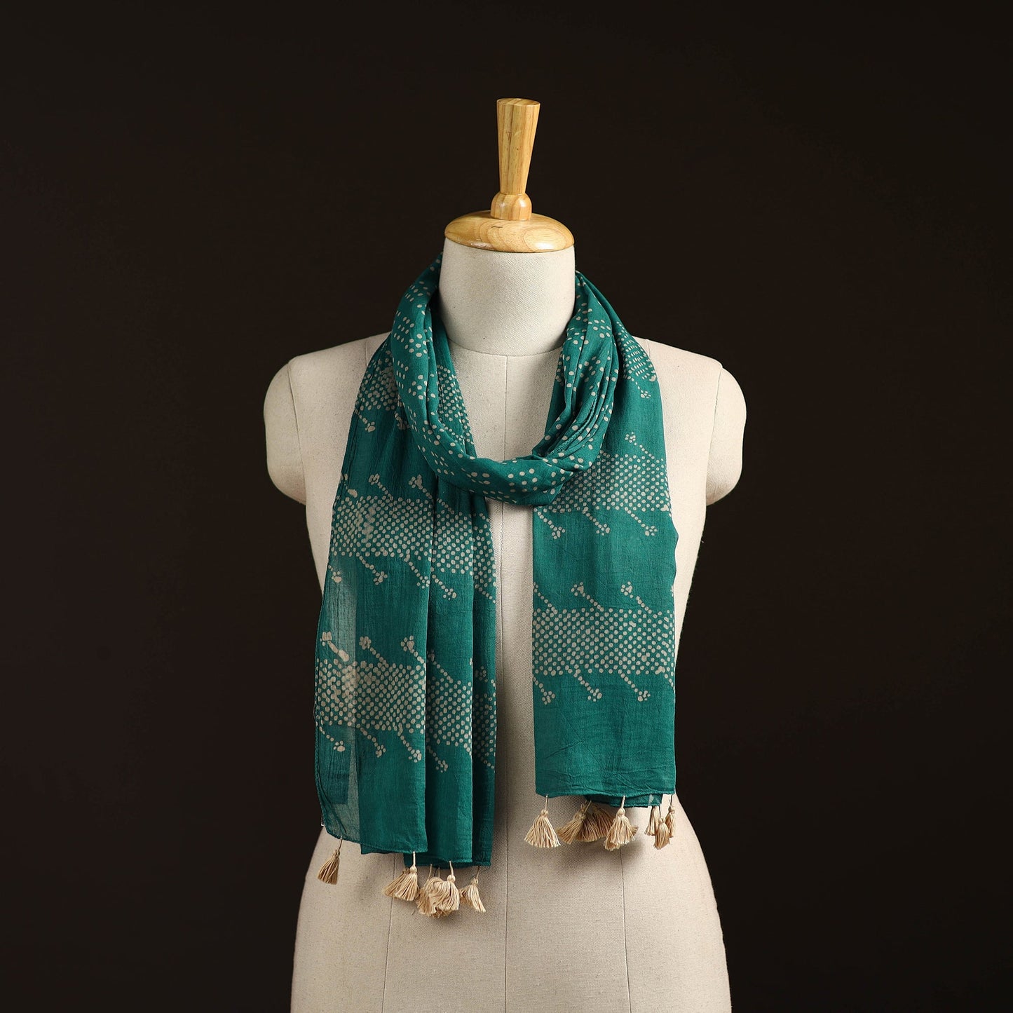 Mul cotton kutch hand batik stole with tassels 30