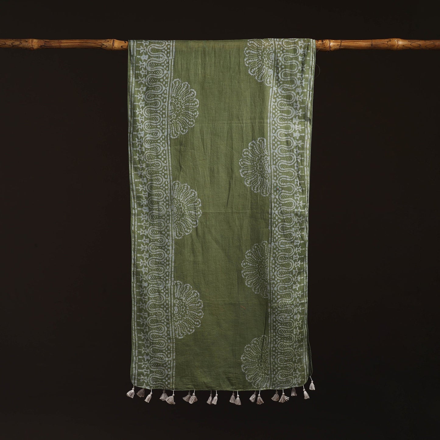 Mul cotton kutch hand batik stole with tassels 31