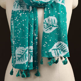 Mul cotton kutch hand batik stole with tassels 01