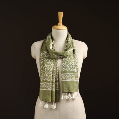 Mul cotton kutch hand batik stole with tassels 08