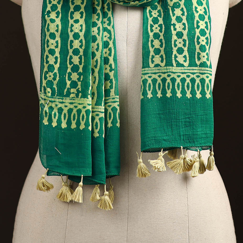 Mul cotton kutch hand batik stole with tassels 12