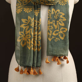 Mul cotton kutch hand batik stole with tassels 18