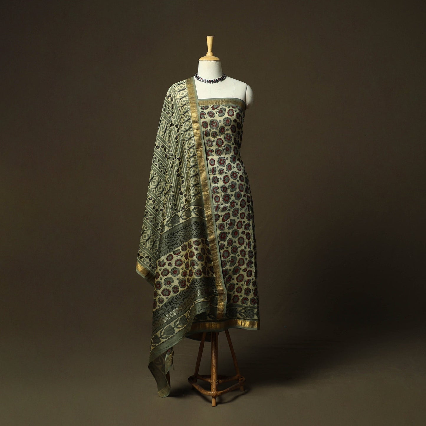 Natural dyed block print maheshwari silk vanaspati bagru