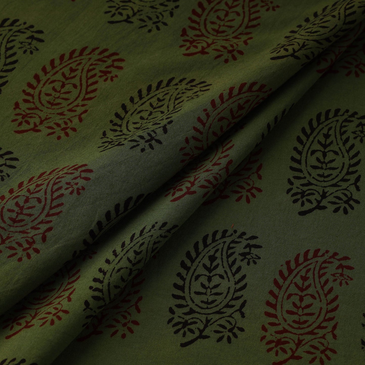 Natural dyed cotton hand bagh fabric 26 - handcrafted