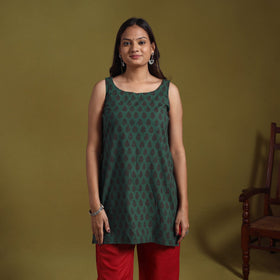 Green - natural dyed cotton short bagh kurta 03