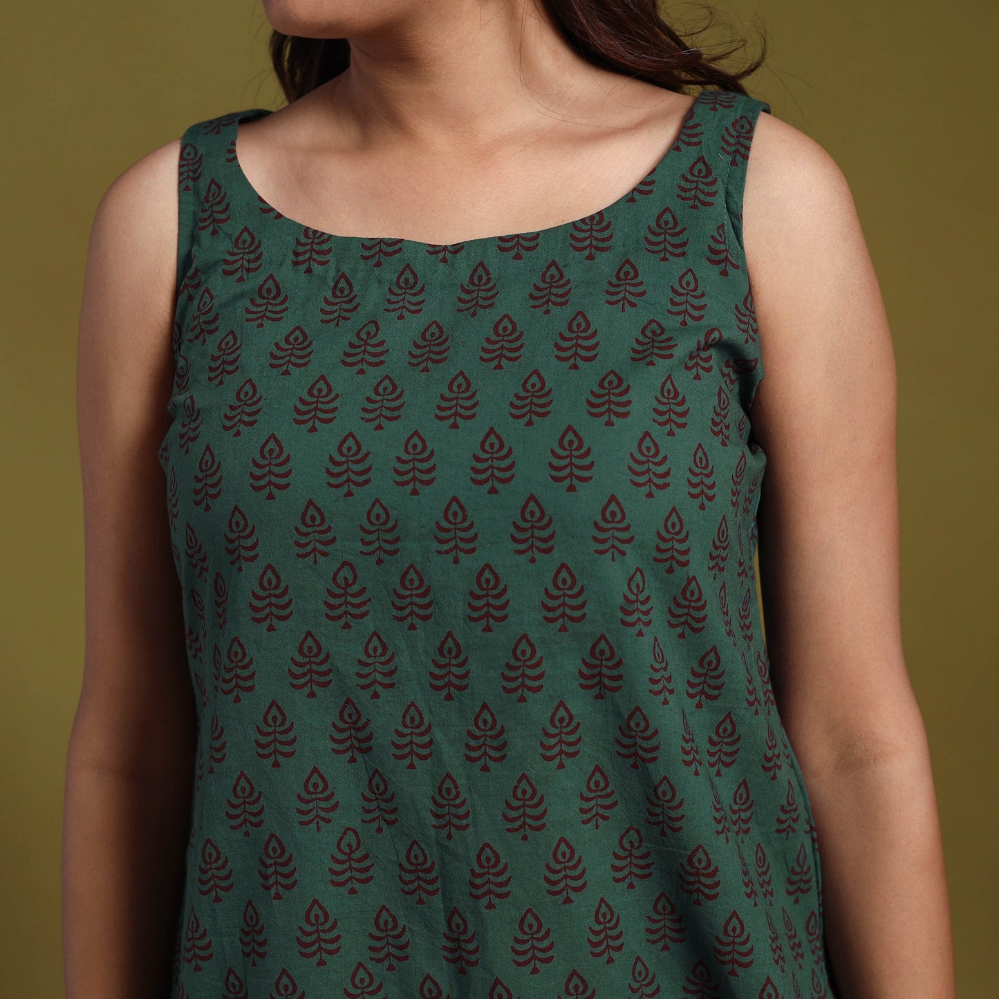 Green - natural dyed cotton short bagh kurta 03