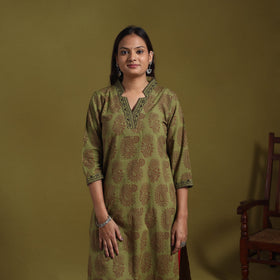 Green - natural dyed cotton straight bagh kurta 11