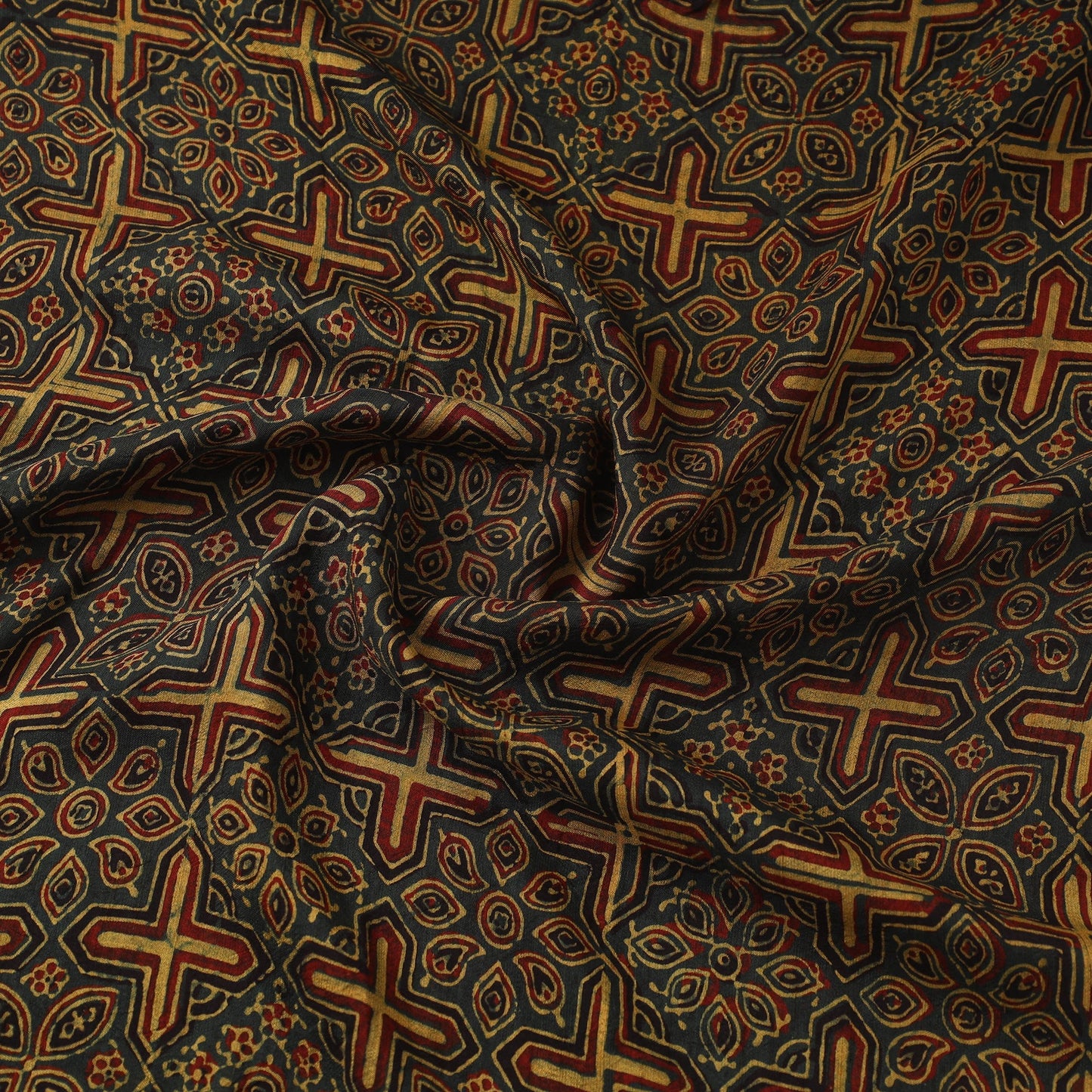 Natural dyed dola silk hand fabric 39 - handcrafted