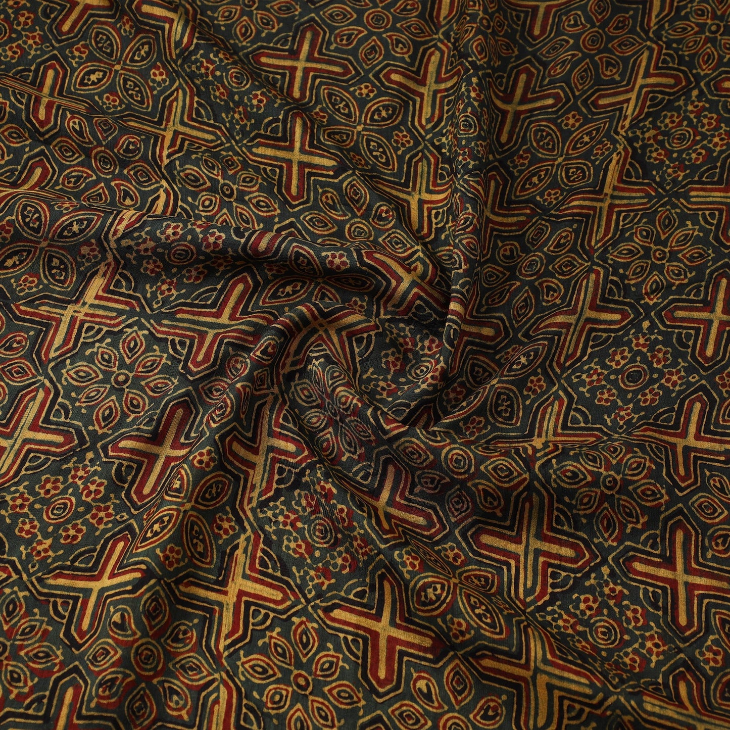 Natural dyed dola silk hand fabric 52 - handcrafted