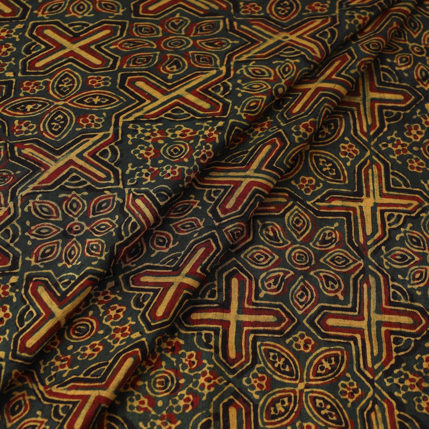 Natural dyed dola silk hand fabric 52 - handcrafted