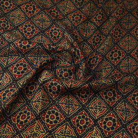 Natural dyed dola silk hand fabric 57 - handcrafted