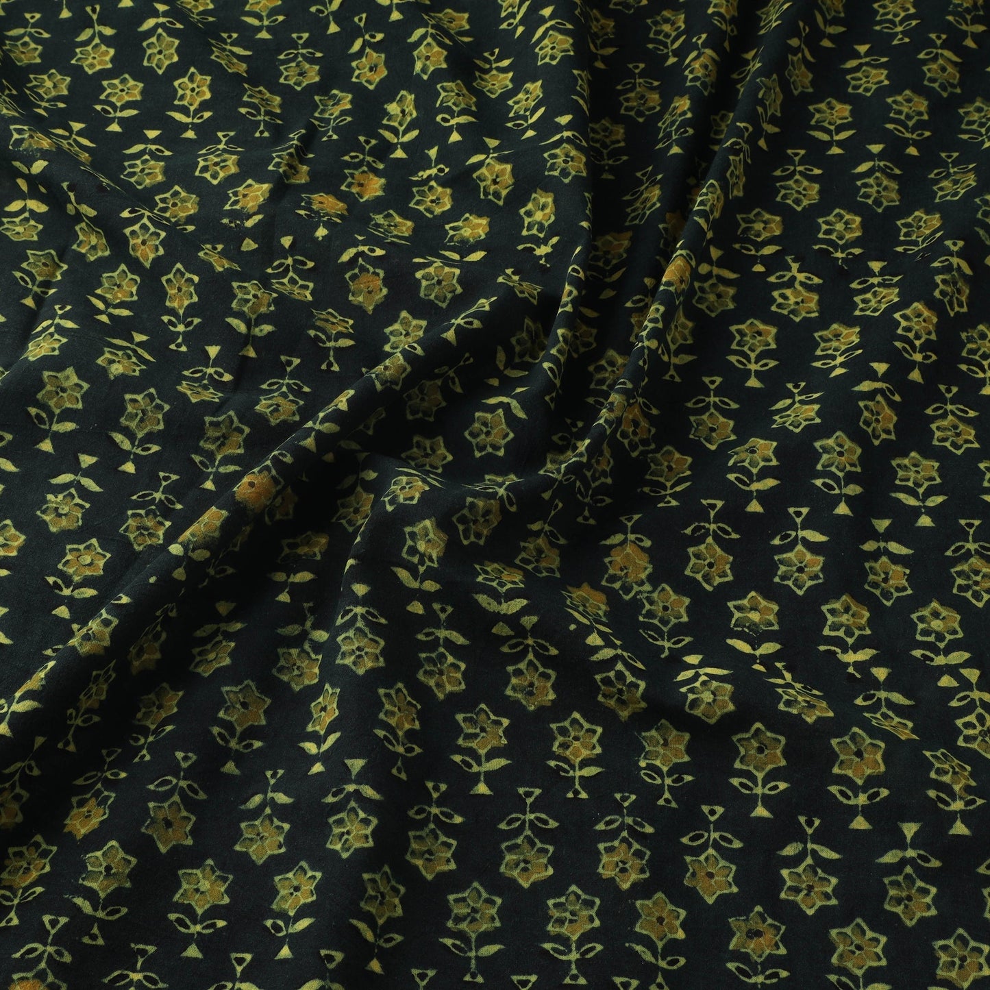Natural dyed hand cotton fabric 07 - handcrafted
