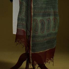 Natural dyed kota doria cotton hand block bagh print