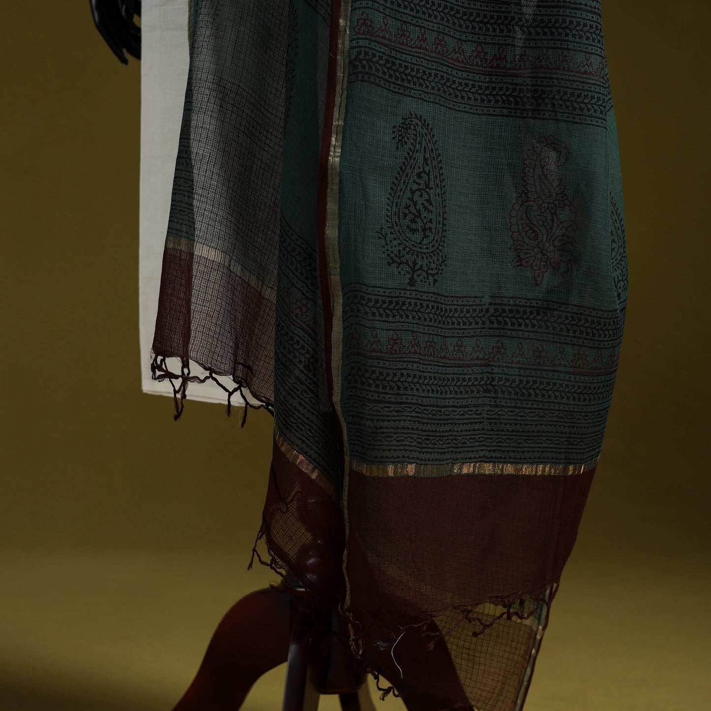 Natural dyed kota doria cotton hand block bagh print