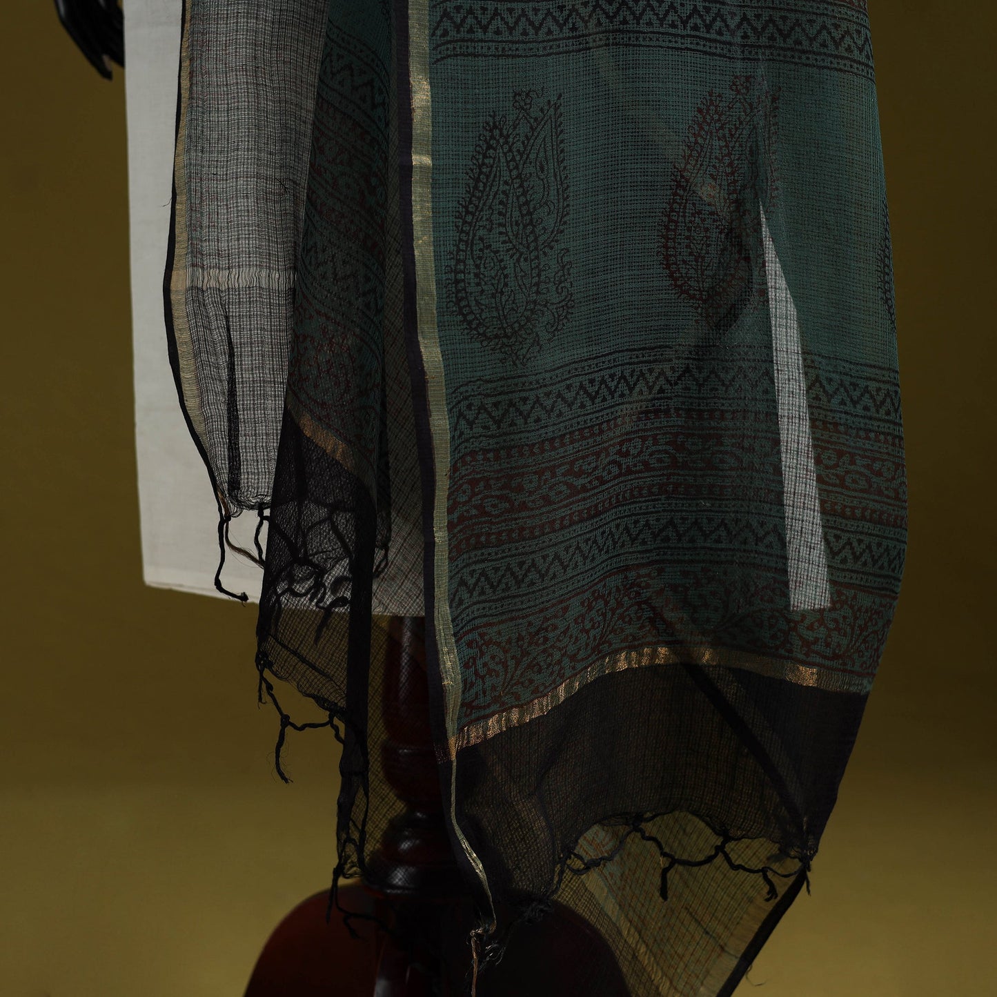 Natural dyed kota doria cotton hand block bagh print