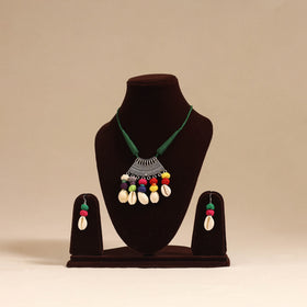 Green - navratri special! German silver shell & thread