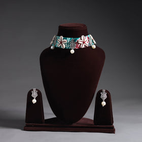 Green - navratri special! Handcrafted gs fabart choker