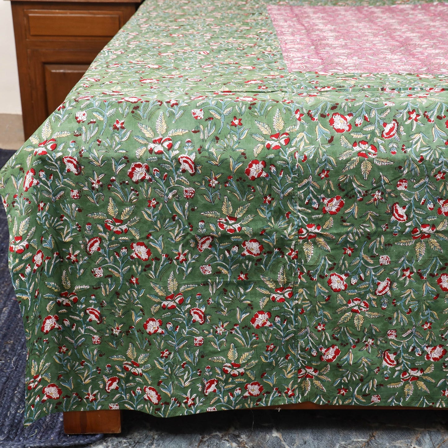 Patchwork hand double sanganeri bedsheet set (108 x 90 in)