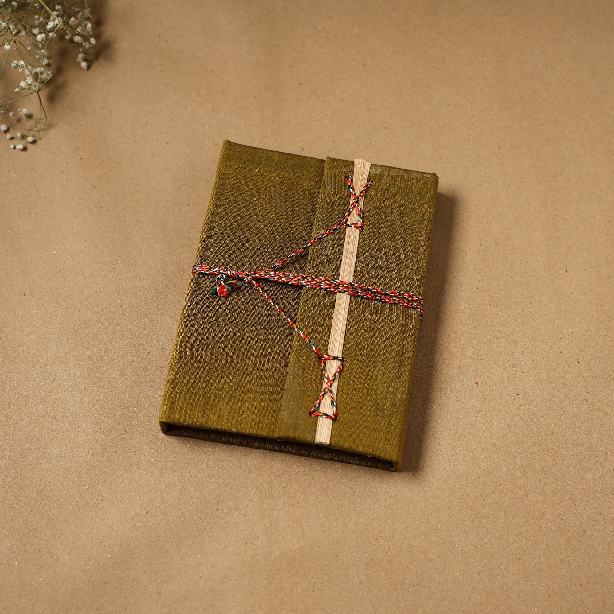 Plain Fabric Cover Handmade Paper Notebook with Thread Lock
