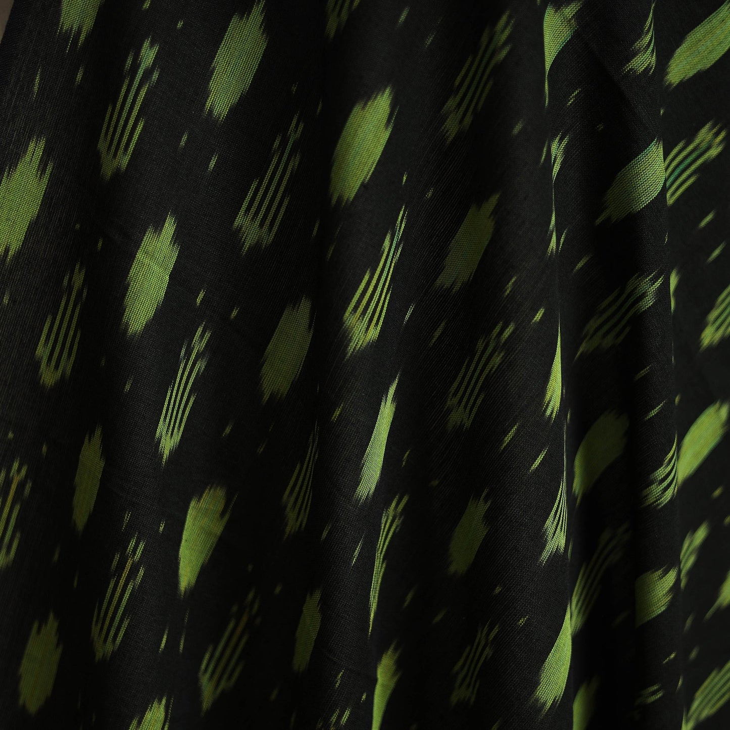 Pochampally ikat cotton fabric 05 - handcrafted