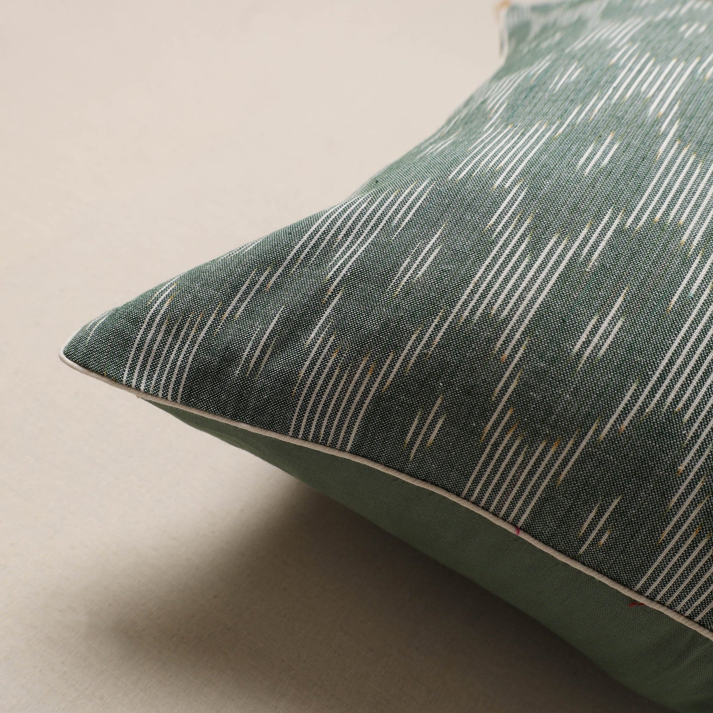 Pochampally ikat weave cushion cover 41 - handcrafted