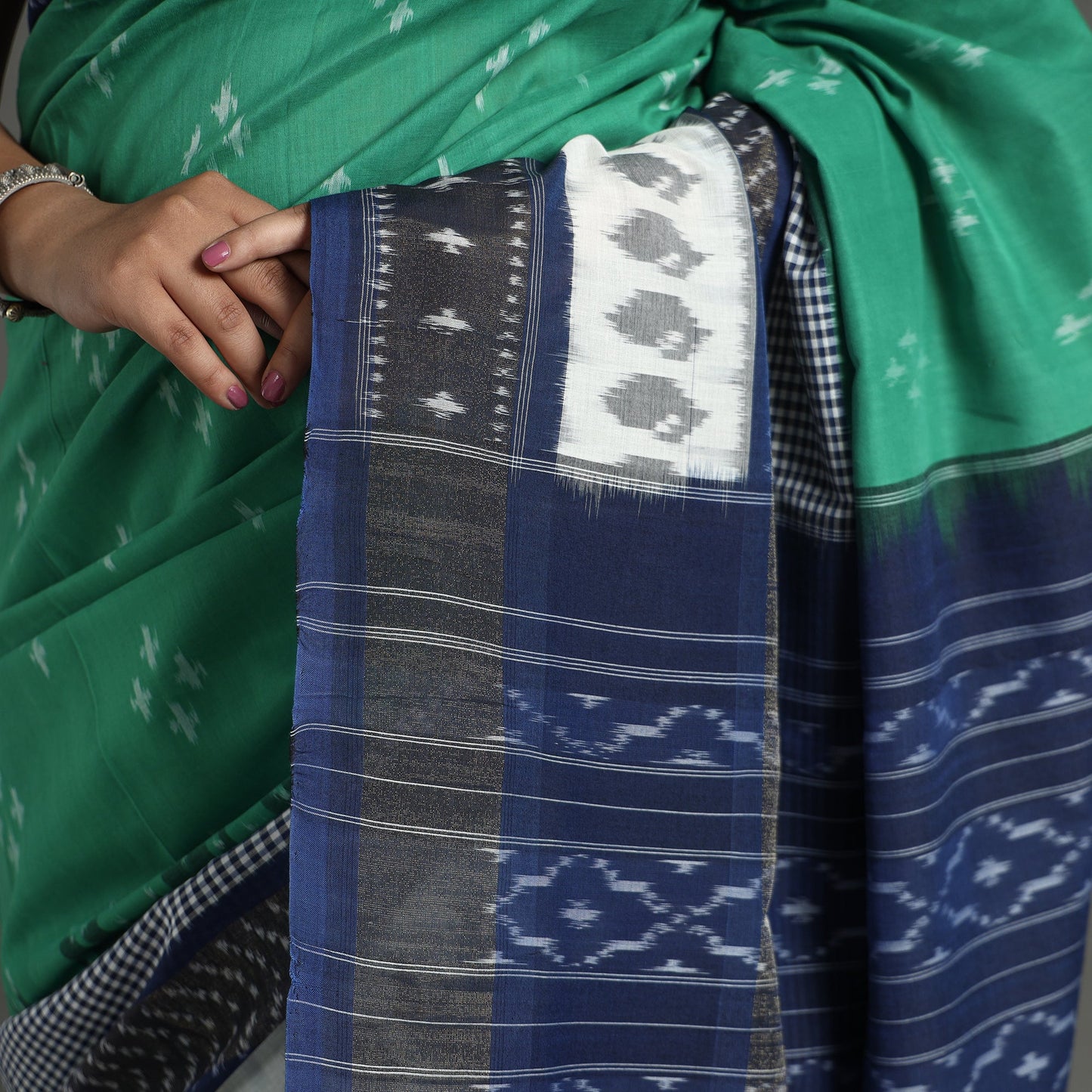  Pochampally Ikat Weave Pure Handloom Cotton Saree 01 Online 